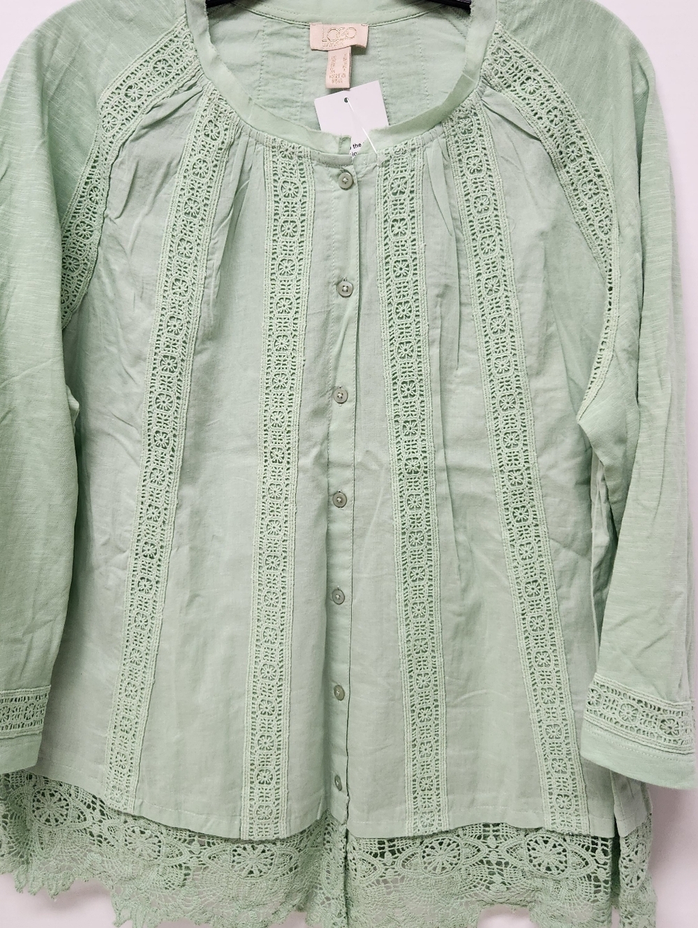 Logo Lavish Light Green Top Blouse Size Small New Romantic